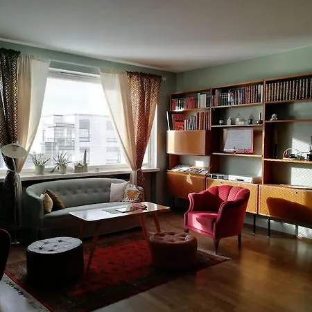 Cozy, Stylish In The Heart Of The Town Apartman *